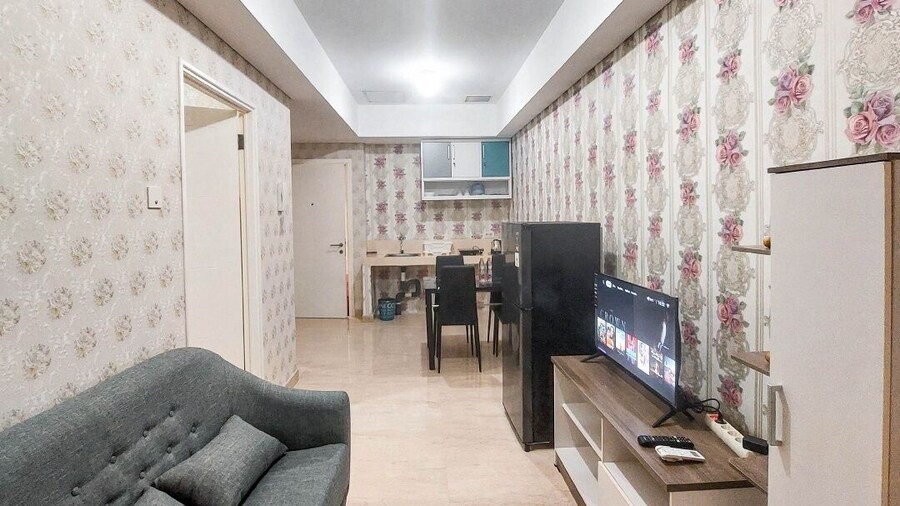Gorgeous And Homey 1Br Apartment At Podomoro City Deli Medan