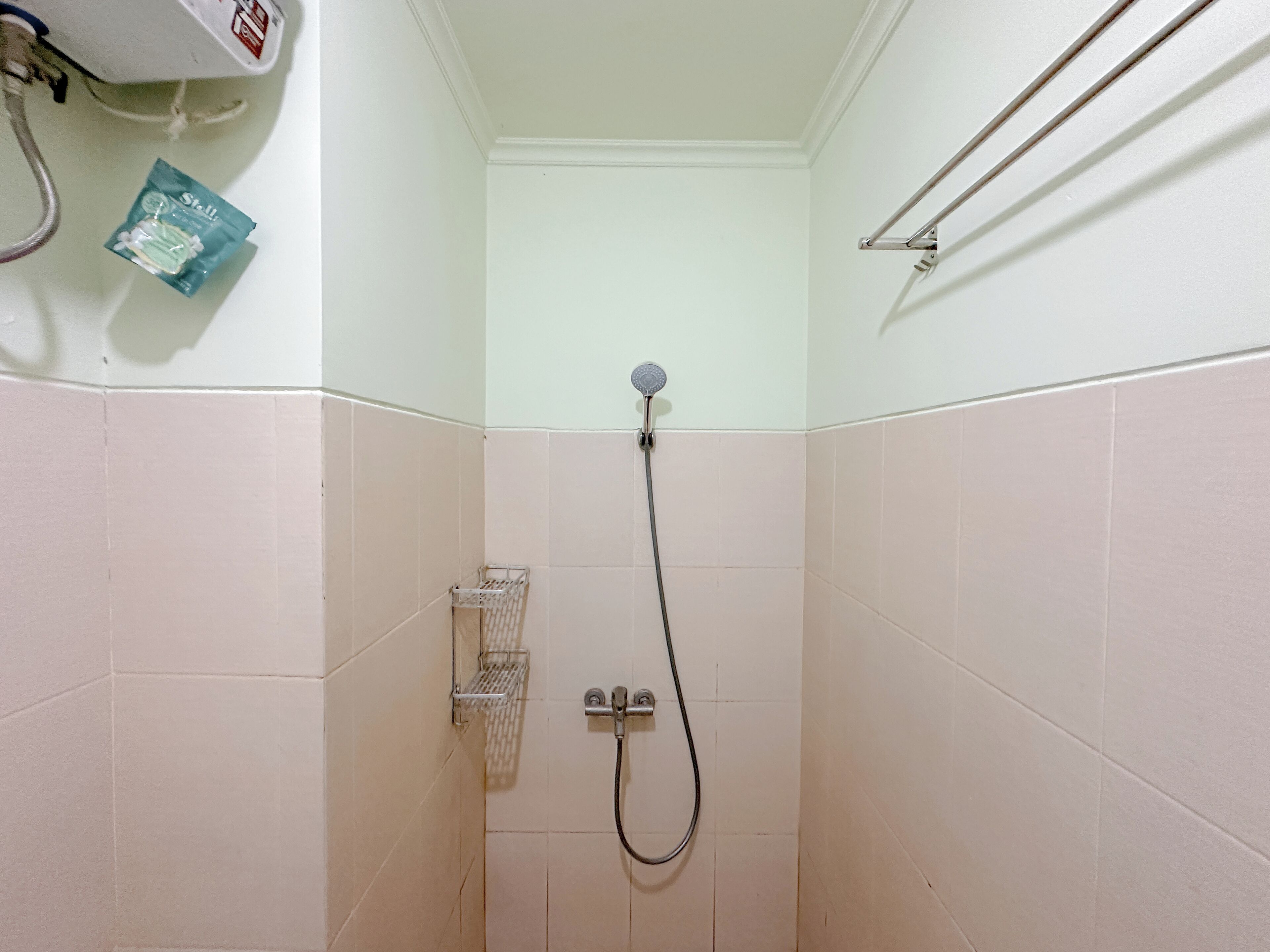 Standard Studio | Bathroom