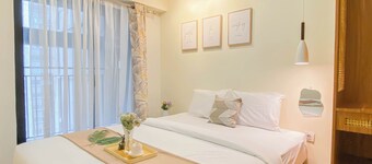 Homey And Comfort Living 2Br At Meikarta Apartment