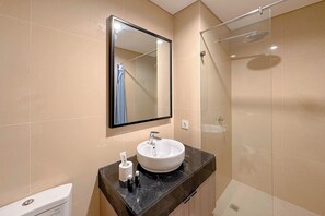 Standard Apartment | Bathroom - Stunning And Simply 2Br At Grand Sungkono Lagoon Apartment (Surabaya)