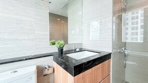 Standard-Apartment | Badezimmer