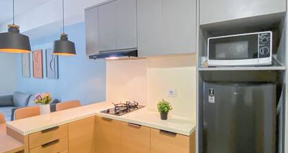 Spacious And Cozy 2Br With Extra Room At Meikarta Apartment