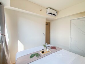 Interior - Warm And Cozy 2Br Meikarta Apartment (Cikarang)