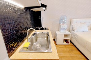 Standard Studio | Private kitchen - Minimalist Studio Conecting To Mall At Anderson Supermall Mansion Apartment (Surabaya)