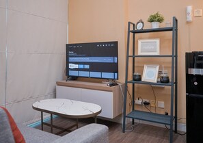 Standard Apartment | Living room