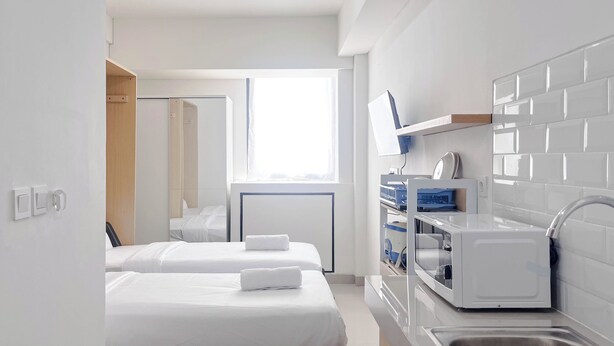Standard Studio - Comfortable Studio Room Apartment (No Kitchen) At Bandaraya Tallasa City Makassar (Makassar)