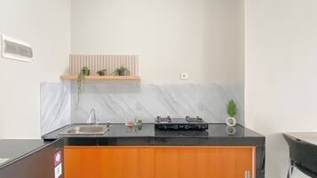 Standard Apartment | Dapur peribadi | Cerek elektrik