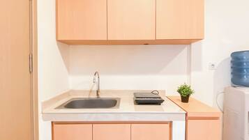 Standard Studio | Private kitchen | Electric kettle