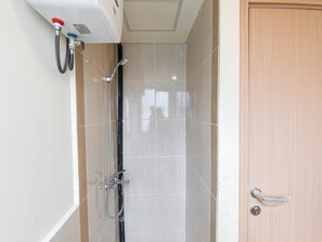 Standard Apartment | Bathroom - Best Living 2Br At Meikarta Apartment (Cikarang)
