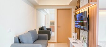 Best Living 2Br At Meikarta Apartment