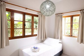 3 bedrooms, WiFi, bed sheets