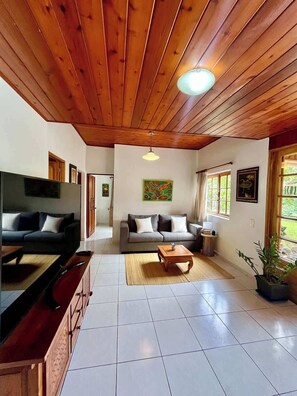 Televisie en een kantoor