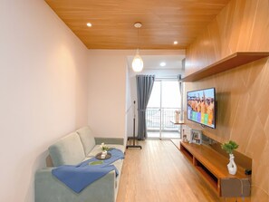 Standard Apartment | Living area