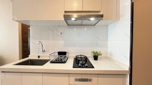 Standard Apartment | Private kitchen