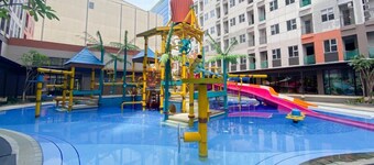 Best Studio At Apartment Transpark Juanda Bekasi Timur