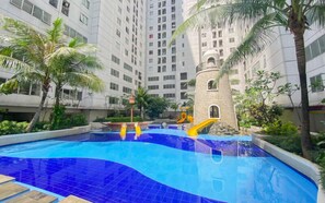 Exterior - Warm And Comfy 2Br At Bassura City Apartment (Jakarta)