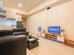Standard Apartment | Living area