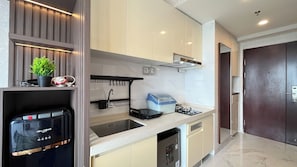 Estúdio standard | Cozinha privada | Cooktop