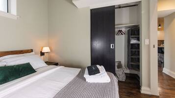 2 Schlafzimmer, Schreibtisch, Bügeleisen/Bügelbrett, kostenloses WLAN