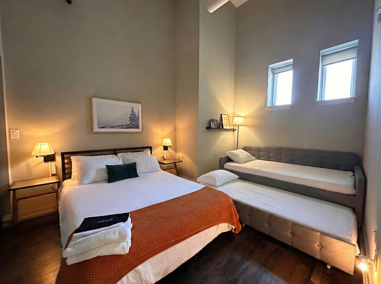 2 chambres, bureau, fer et planche à repasser, Wi-Fi gratuit