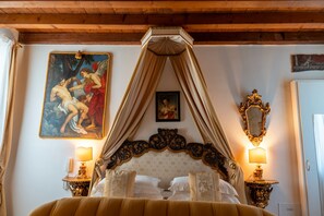 1 habitación, wifi y ropa de cama