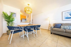 Interior - Ocean View 1st Floor APT w/ Pool on Beach (Luquillo)