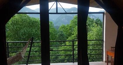Apartment with balcony and mountains panoramic view