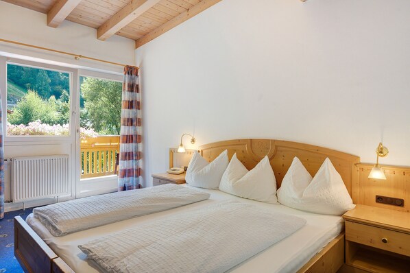 1 bedroom, WiFi, bed sheets