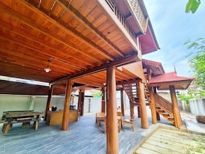 Shared Dormitory, 1 Bedroom, Smoking, Balcony | Outdoor dining - Room-queen Room With Balcony Garden View (Bangkok)