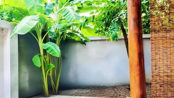 Nhà, 3 phòng ngủ, hút thuốc, ban công | Vườn