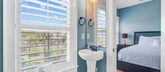 Commons Court 21 by Wild Dunes, with Amenities
