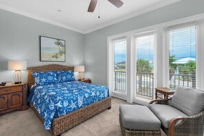 4 chambres, fer et planche à repasser, Wi-Fi gratuit, draps fournis