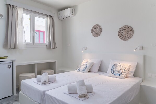 1 bedroom, iron/ironing board, bed sheets