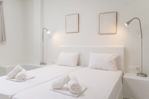 1 bedroom, iron/ironing board, bed sheets