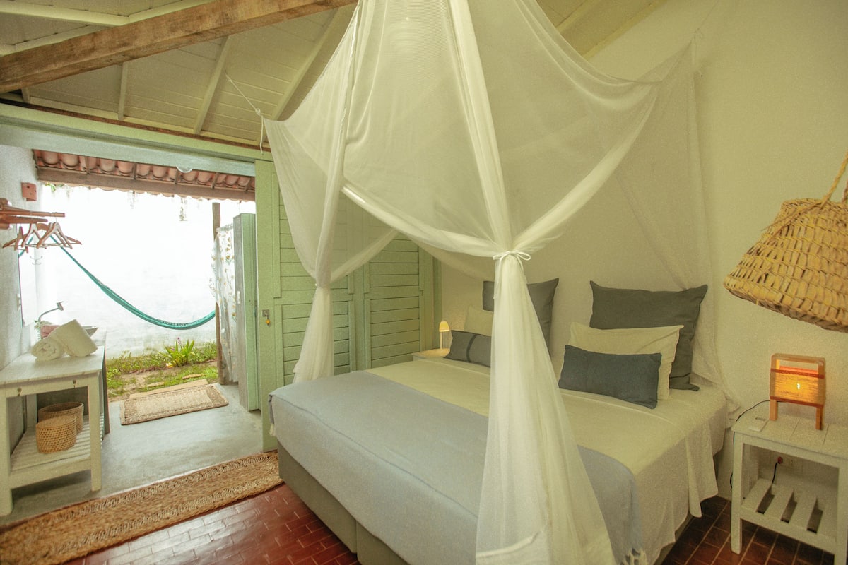 Casa Vilarejo | Minibar, free WiFi, bed sheets