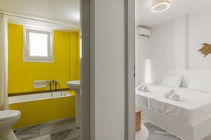 Dusch, hårtork och handdukar