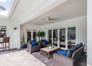 Patio2