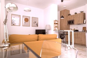 Smart-TV, Stereoanlage