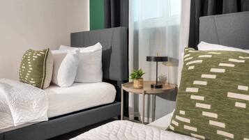 6 Schlafzimmer, Schreibtisch, WLAN, Bettwäsche