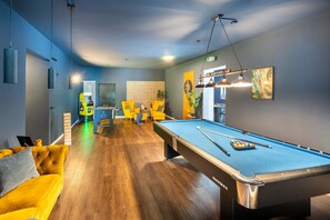 Spielezimmer