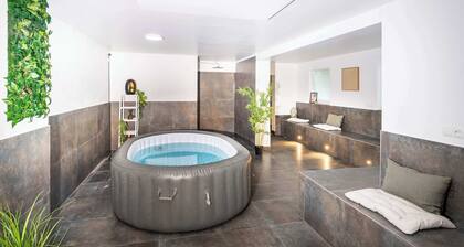 Belmonte | Whirlpool-Sauna-Billard-Kicker-Kino