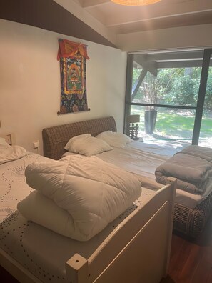 6 bedrooms, WiFi