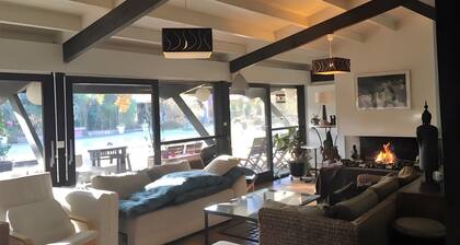 Holiday Home 'Namasté' with Private Pool, Private Terrace and Wi-Fi