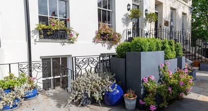 17 Rodney Road