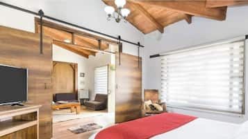 Familie appartement, balkon, uitzicht op tuin | Lakens van Egyptisch katoen, luxe beddengoed, donsdekens