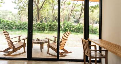 Modern Hideaway with Pool – Near Sámara Location!