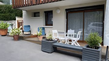 Buiten dineren