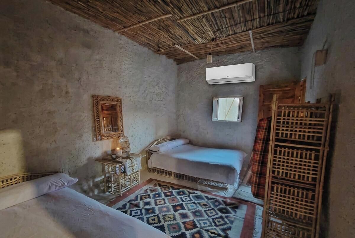 Classic Double Room | Iron/ironing board, free WiFi