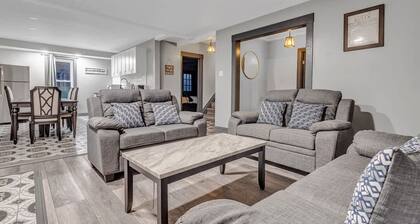 Renovated 6BR 2BA Minutes from Falls and Casino