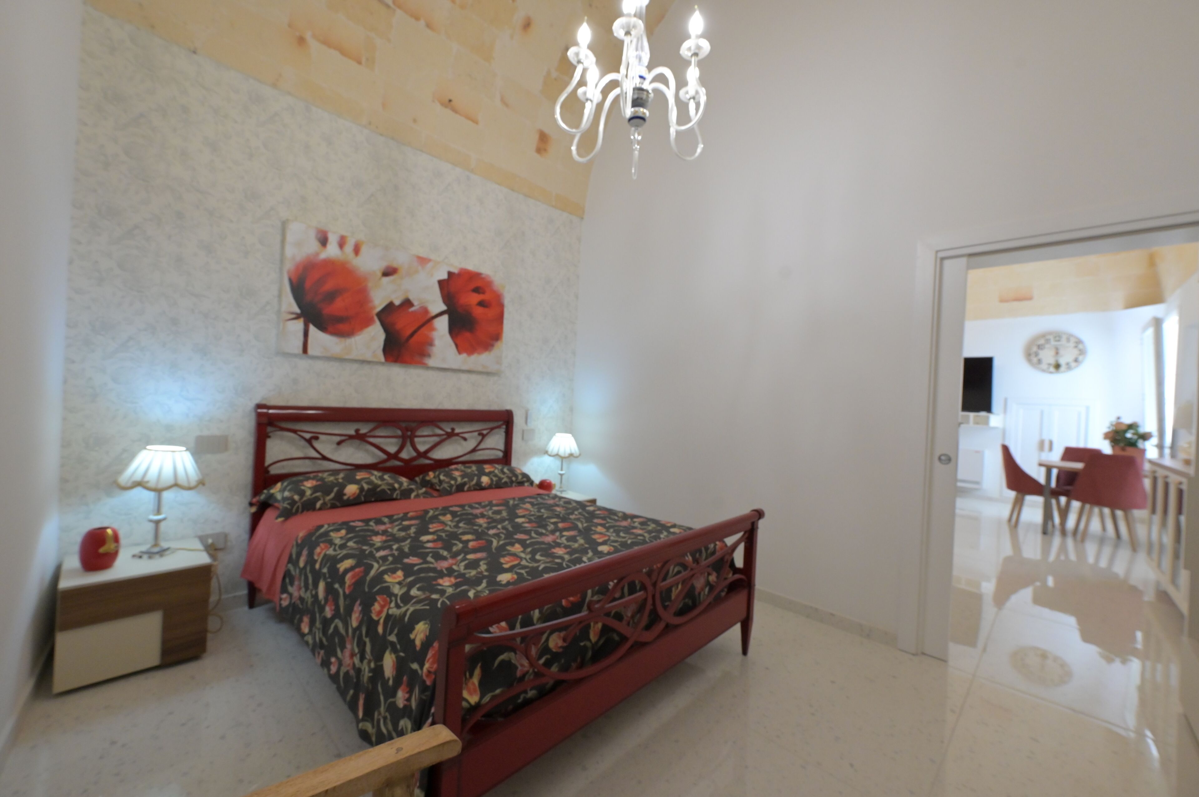 2 chambres, fer et planche à repasser, Wi-Fi, draps fournis